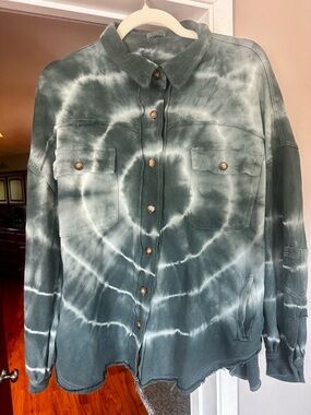 POL slate blue Tie Dye Utility Shacket 100% Cotton - 23” p2p